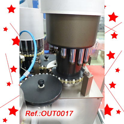 MG2 FUTURA CAPSULE FILLING AND CLOSING MACHINE FOR PELLETS WITH TWO FORMATS WITH ITS SET OF ASPIRATORS