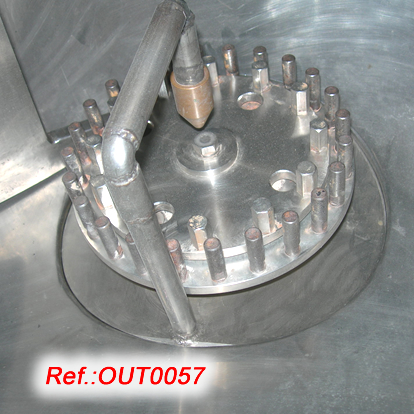 EQUIP GRANULADOR LLEAL DE 200 LITRES APROX. AMB GANIVETA DE PITONS INTERIOR