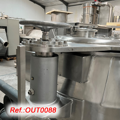 EQUIPO GRANULADOR DE ACERO INOXIDABLE GLATT LABORTECNIC DE 500 LITROS APROX. CON SU ESTRUCTURA