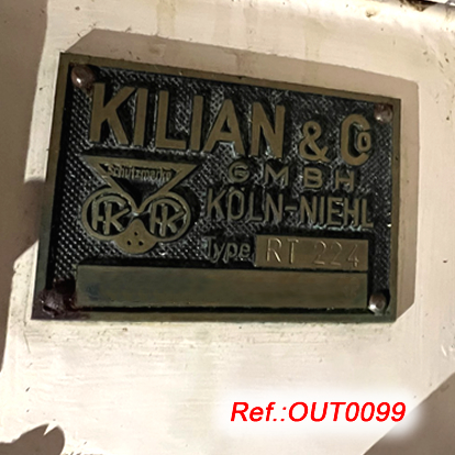 MQUINA DE COMPRIMIR ROTATIVA KILIAN MODEL RT-224 DE 24 ESTACIONS AMB CARREGADOR DE PRODUCTE PER CAIGUDA LLIURE