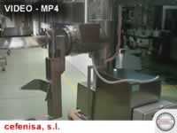 Video ELEVADOR VOLTEADOR DE BIDONES COIRA